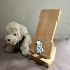 木製手作りスマホスタンド　娘の誕生日version